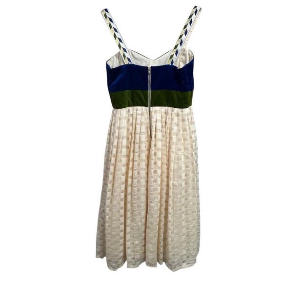 Size 6 Madchen Dress Velvet Colorblock Cream Skirt Blue Green Bodice - Picture 9 of 11